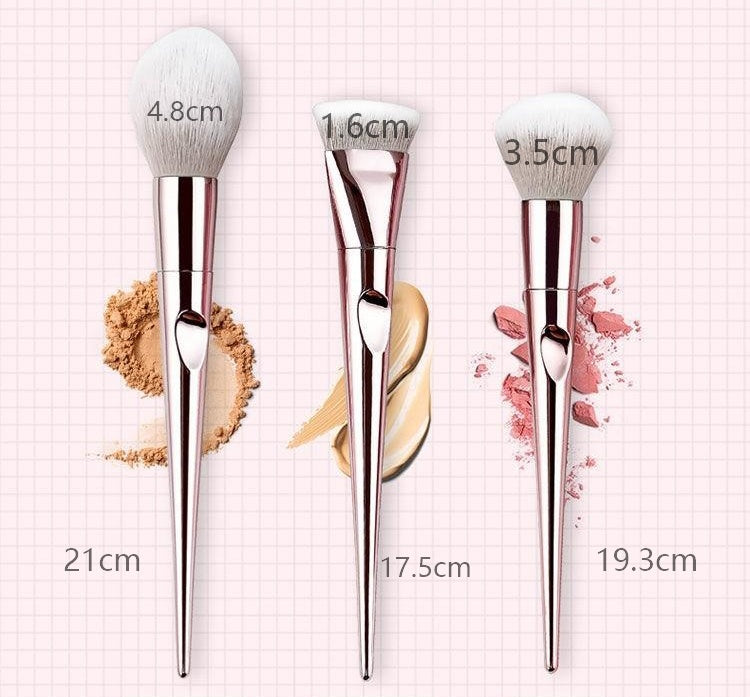 Makeup brush Makeup brush